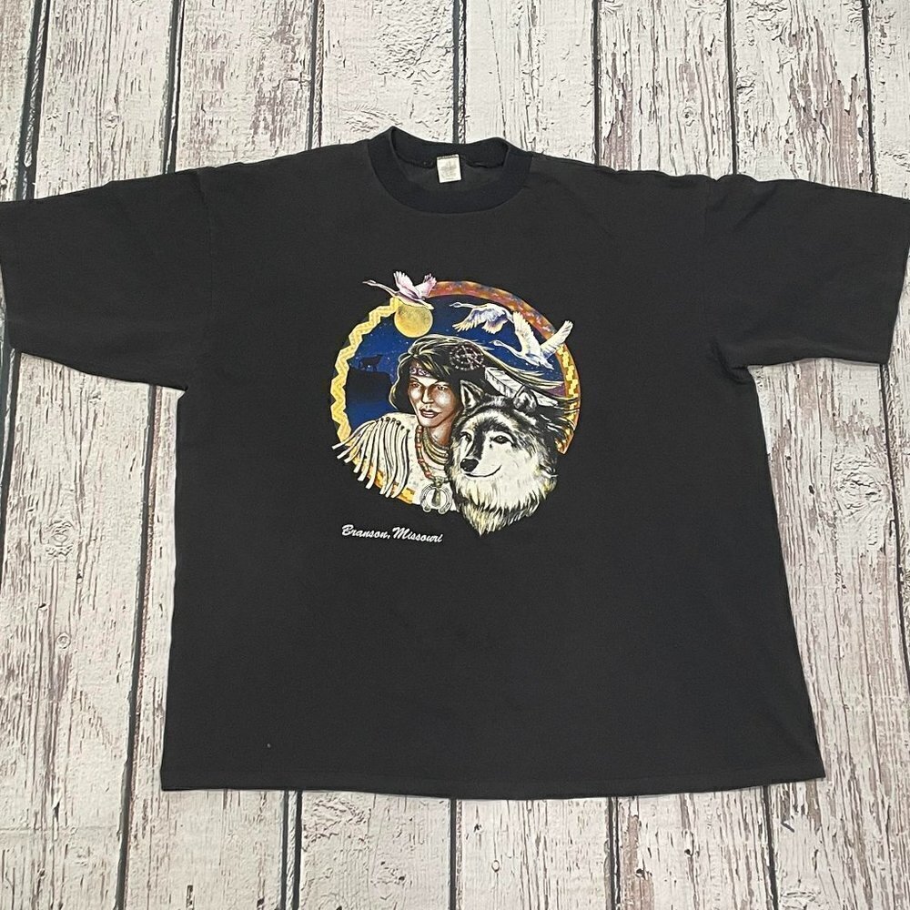 Vintage 1980s Native American Branson Missouri Travel Tourism Destination tshirt
